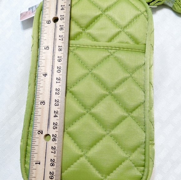 Summer Fun Quilted Green Crossbody - Picture 4 of 6